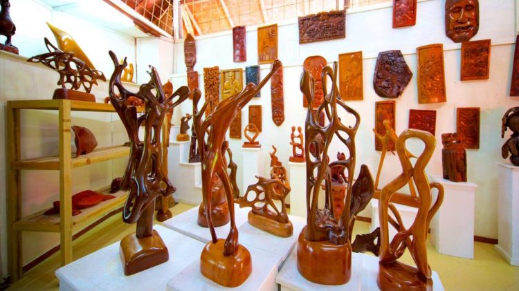 Island Splendor Shopping Tour